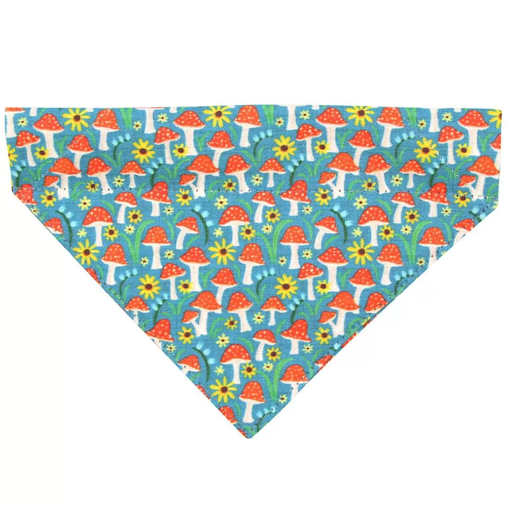 Clothing & Accessories<Made By Cleo ® Magic Mushrooms Toadstool Slide-On Cat Bandana